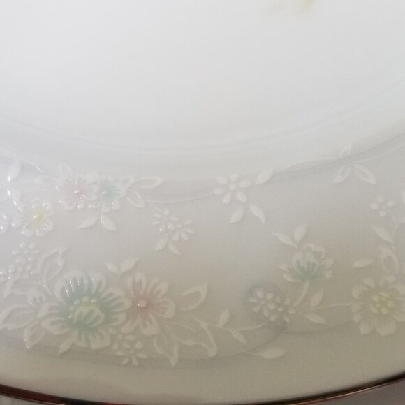 Noritake Ireland Anticipation China 4 Piece Setting - Picture 2 of 11